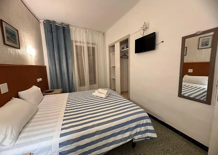 P&r Hostals Maria Rosa Affittacamere Tossa de Mar