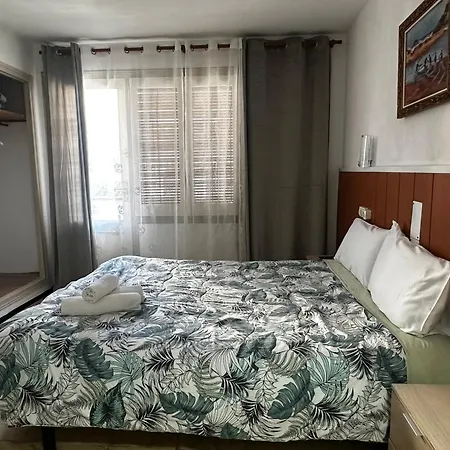 P&r Hostals Maria Rosa توسا ذي مار